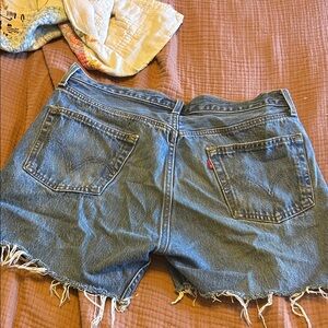 Levi size 28 cutoffs